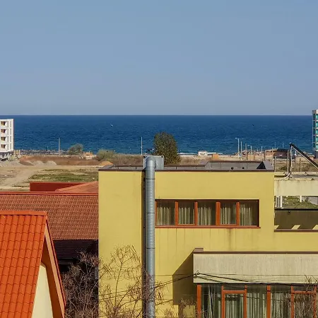 Yuki Mamaia